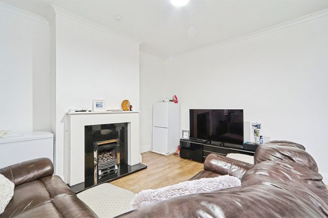 11, Brooklyn Street, Leeds photo 3