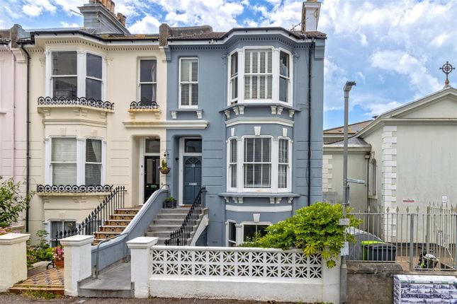 Thumbnail Flat for sale in St. Georges Terrace, Brighton