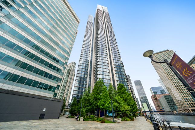 Flat for sale in Marsh Wall, Canary Wharf