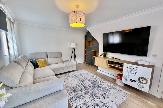 28, Benedict Drive, Normoss photo 4