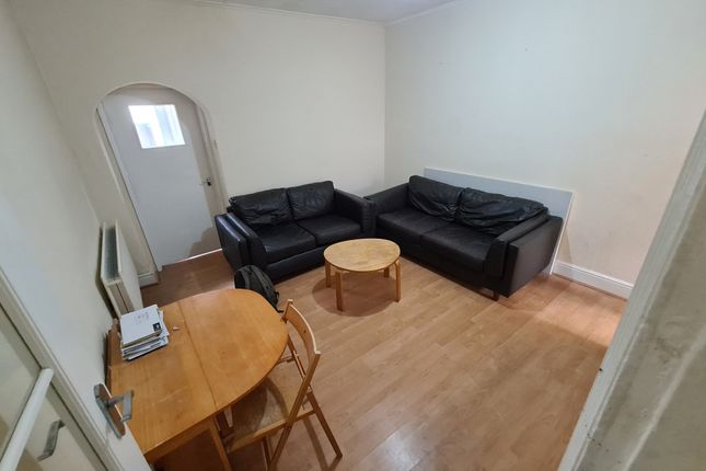 Thumbnail Terraced house to rent in Clements Street, Coventry, West Midlands