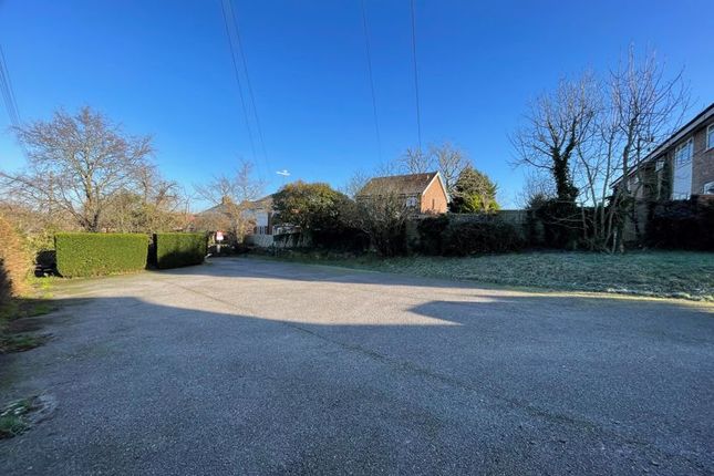 Thumbnail Land for sale in London Road, Henfield