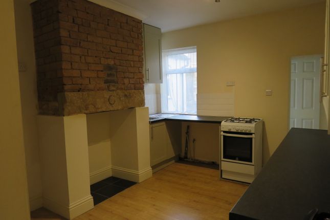 Thumbnail Terraced house to rent in Plant Street, Cheadle