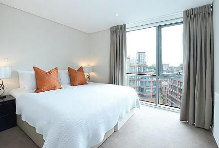 Flat to rent in Merchant Square East, Hyde Park, London W2.