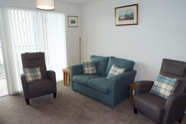 218, Cardiff photo 3