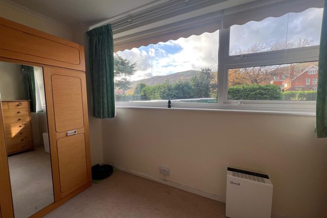 10, Chestnut Court, Avenue Road, Malvern photo 3