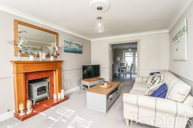 28, Pavitt Meadow, Chelmsford photo 3
