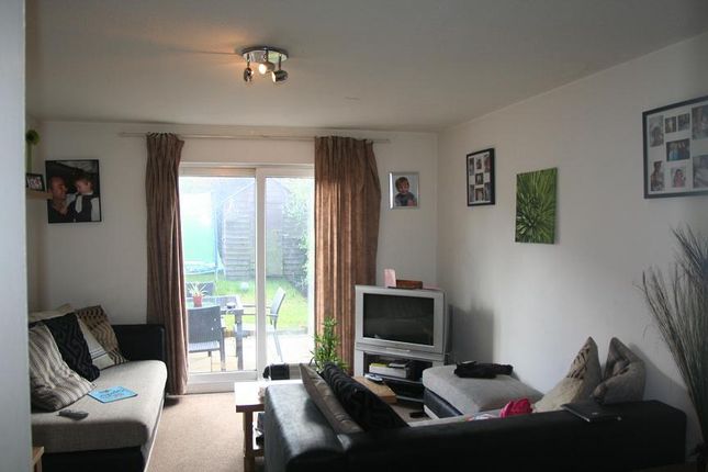 30, Axtell Close, Oxford photo 2