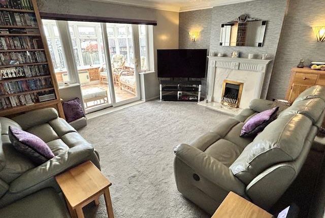 9, Meadow Croft, Mexborough photo 3