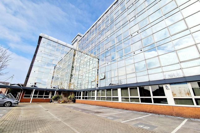 1-bed flat on 80 Manchester Road, Altrincham, £90,000