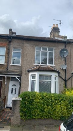 Terraced house to rent in Tilitson Road, Edmonton