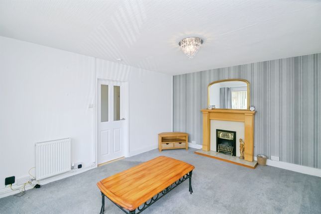 26, Eagleswell Road, Llantwit Major photo 3