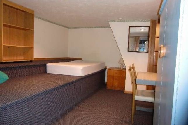 3, Eldertree Gardens, EXETER photo 4