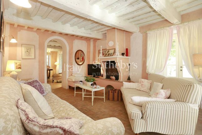 Country house for sale in Manciano, Località Montecavallo, Manciano, Toscana