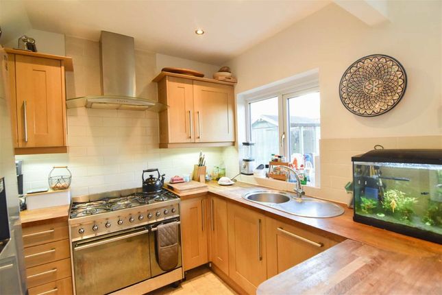Mirova, Briar Road, London photo 4