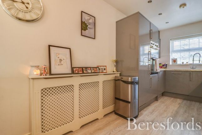 4, McDowell Mews, Essex photo 4
