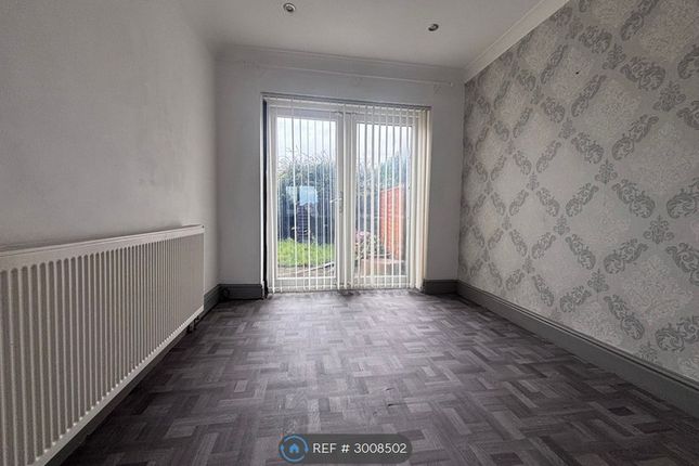 St Albans Avenue, Ashton-Under-Lyne photo 4