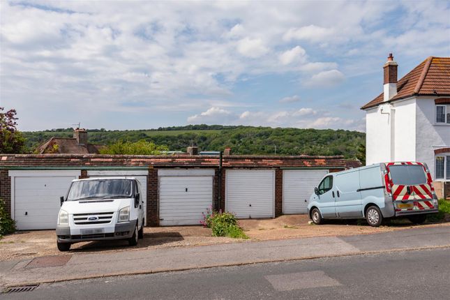 Garage, 3c, Nyetimber Hill, Brighton photo 4
