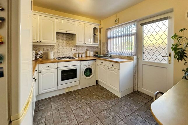 30 Pentre Afan, Port Talbot photo 2