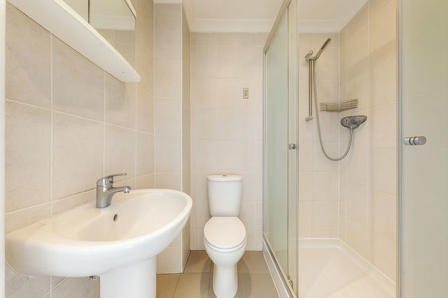 11, Brent View Road, London photo 4
