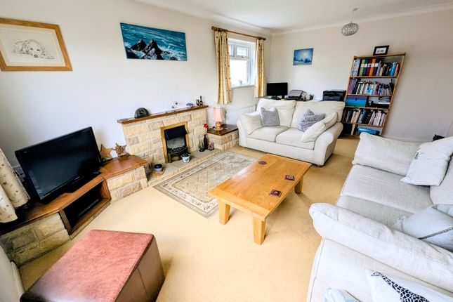 55, Ash Way, Newton Abbot photo 2