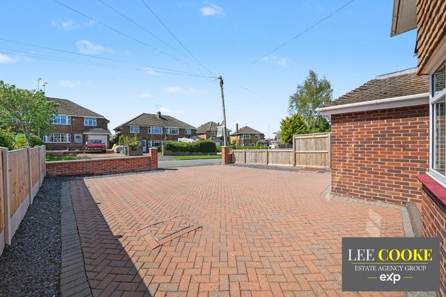 40, Newquay Avenue, Stafford photo 2