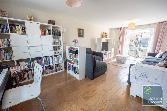 19, Clover Way, Bridgwater photo 3