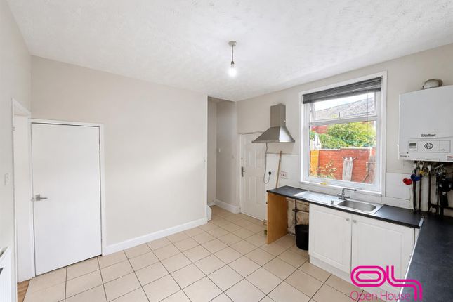 23, Cecilia Street, Bolton photo 5
