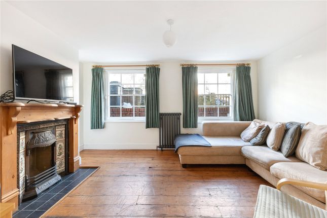 Semi-detached house for sale in Buckingham Road, London