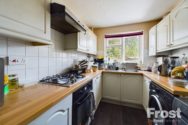 32, Staines Road, Middlesex photo 3