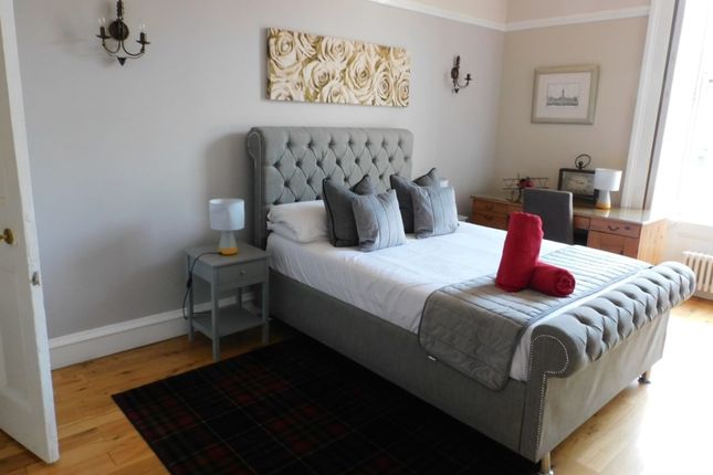 Flat to rent in Westminster Terrace, West End, Glasgow