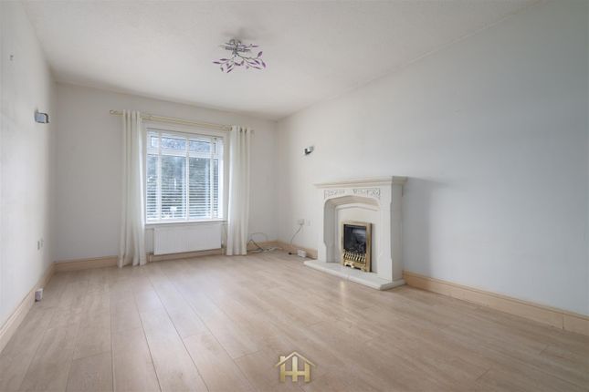 2, Strathcarron Place, Dundee photo 4