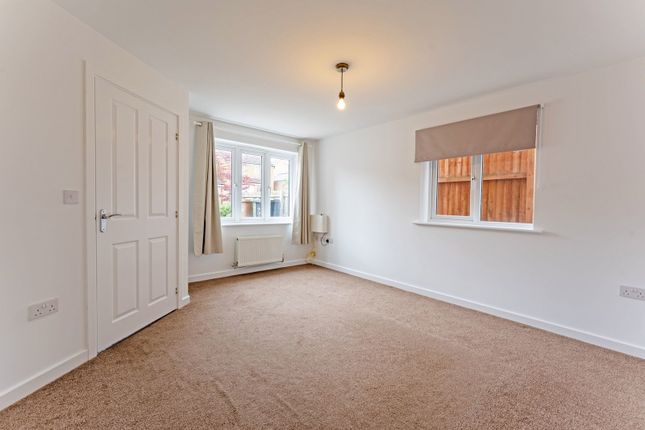 77, Seawell Road, Corby photo 3