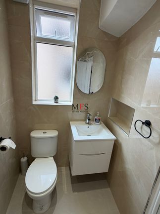 79, Somerset Road, Southall photo 4