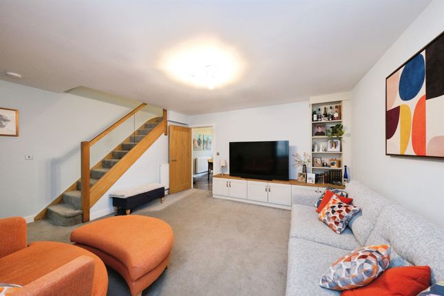 3, Settlement Drive, Chesterfield photo 3