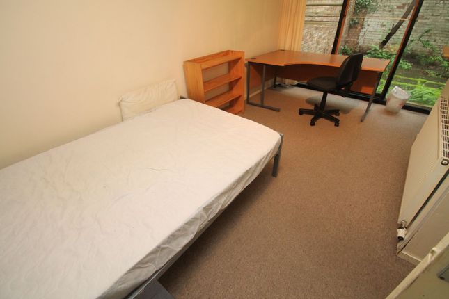 50 High Kingsdown, Bristol photo 4