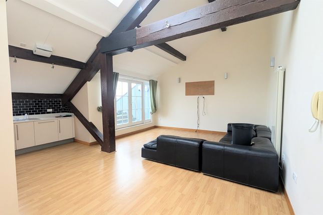 Apartment 177, East Float Quay, Dock Road, Birkenhead photo 4