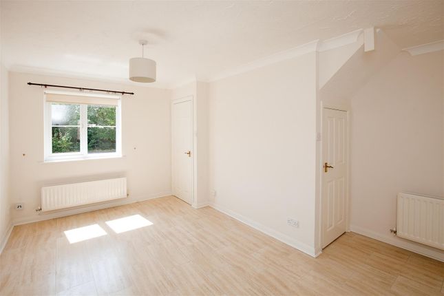51, Wilman Way, Salisbury photo 2