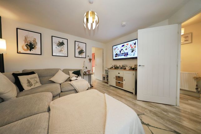 10, Black Pear Drive, Stourport-On-Severn photo 4