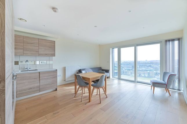 Hampton Apartments, Woolwich Riverside photo 3