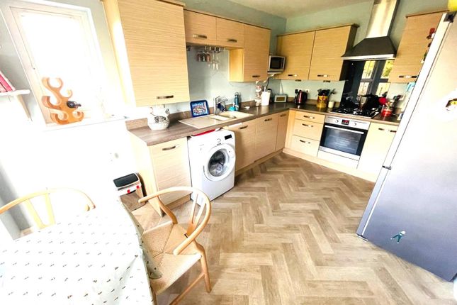 6, Y Ffowndri, Llanelli photo 4