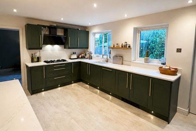 14, Verdin Close, Northwich photo 4