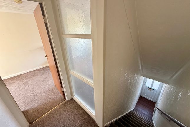 35, BIRMINGHAM photo 2
