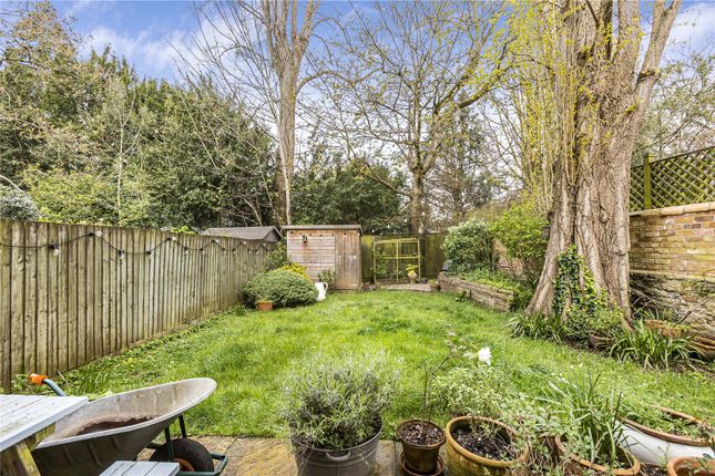 End terrace house for sale in Hyde Place, Summertown