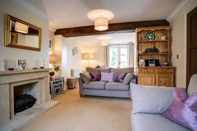 Stow Cottage, 5, Landgate Yard, Cheltenham photo 2