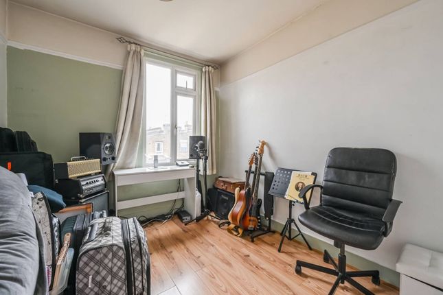 Terraced house for sale in Albion Road, Walthamstow, London