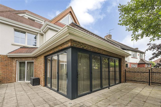 Totteridge Lane, London photo 4