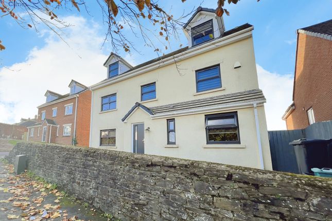 End terrace house for sale in Cimla Road, Cimla, Neath, Neath Port Talbot.