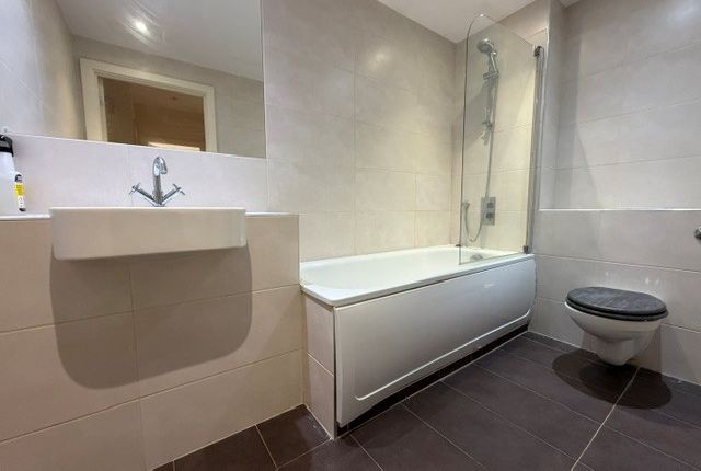 Flat 39, Ashford photo 5