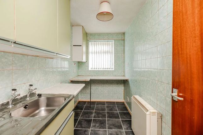 1 Crofton Way, 1 Crofton Way, Newcastle upon Tyne photo 4